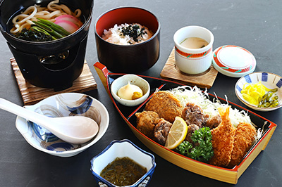 鯨ミックス御膳